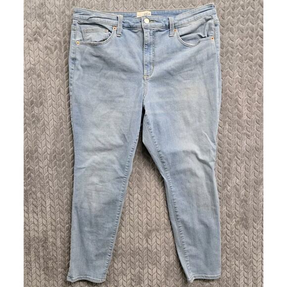 Universal Thread High Rise Skinny Jeans Size 16/33s‎ Stretch Denim Blue - Picture 1 of 8